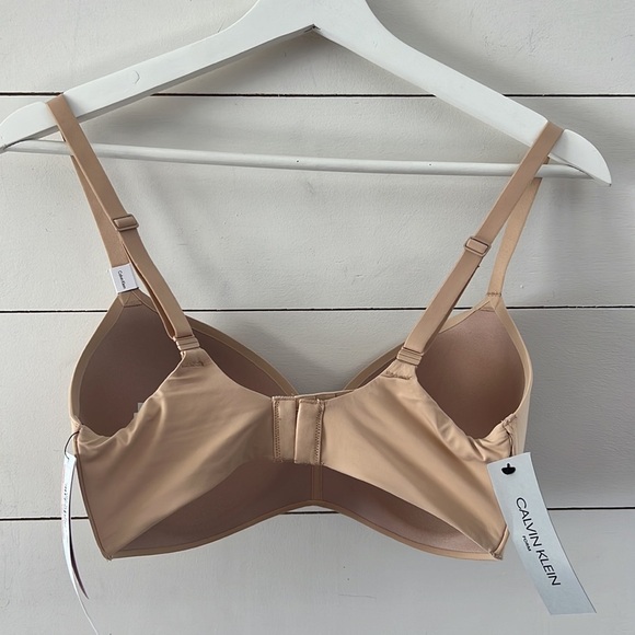 Calvin Klein Form Lightly Lined Demi Bra Size 32DD - Picture 7 of 7
